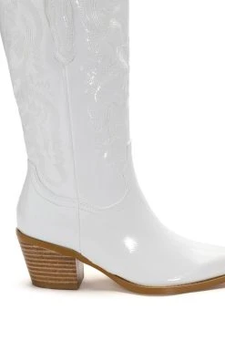 AZALEA WANG ANDREA CHUNKY WESTERN BOOT IN WHITE -Azalea Wang store azalea wang andrea chunky western boot in white white 5 5 c1