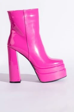 AZALEA WANG CANDY PAINT CHUNKY PLATFORM BOOTIE IN FUCHSIA -Azalea Wang store azalea wang candy paint chunky platform bootie in fuchsia fuchsia 3 3