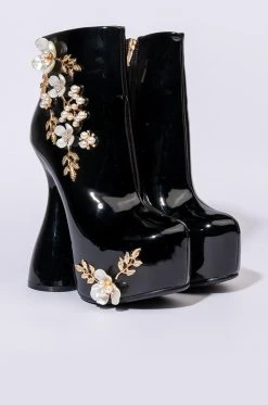 AZALEA WANG FINER THINGS IN LIFE CHUNKY BOOTIE IN BLACK -Azalea Wang store azalea wang finer things in life chunky bootie in black black 4 4