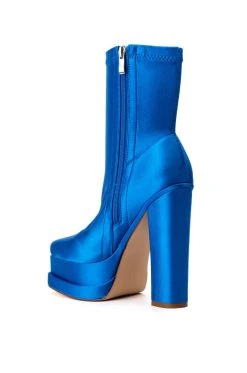 AZALEA WANG FORMAT CHUNKY PLATFORM BOOTIE IN BLUE -Azalea Wang store azalea wang format chunky platform bootie in blue blue 4 4