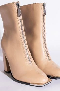 AZALEA WANG FRESCO ZIP CHUNKY BOOT IN SAND -Azalea Wang store azalea wang fresco zip chunky boot in sand sand 6 6