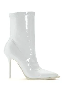AZALEA WANG ISABELLA PATENT BOOTIE IN WHITE