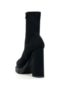 AZALEA WANG LEAH CHUNKY BOOTIE IN BLACK -Azalea Wang store azalea wang leah chunky bootie in black black 4 4 c1