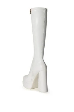 AZALEA WANG MAXINE CHUNKY PLATFORM BOOT WITH 4 WAY STRETCH IN WHITE -Azalea Wang store azalea wang maxine chunky platform boot with 4 way stretch in white white 4 4