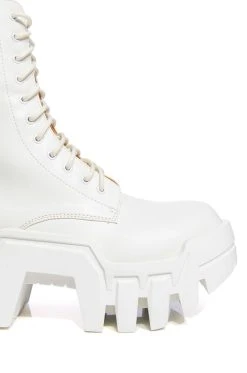AZALEA WANG OLYMPIA WHITE CHUNKY BOOTIE -Azalea Wang store azalea wang olympia white chunky bootie white 5 5
