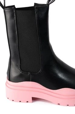 AZALEA WANG ONLY IN MY DREAMS FLATFORM BOOTIE IN PINK -Azalea Wang store azalea wang only in my dreams flatform bootie in pink pink 5 5 c1