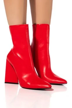 AZALEA WANG SIMPLY IRRESISTIBLE CHUNKY PU BOOTIE IN RED