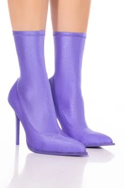AZALEA WANG STAR STRETCH SERENITY BOOTIE IN PERIWINKLE
