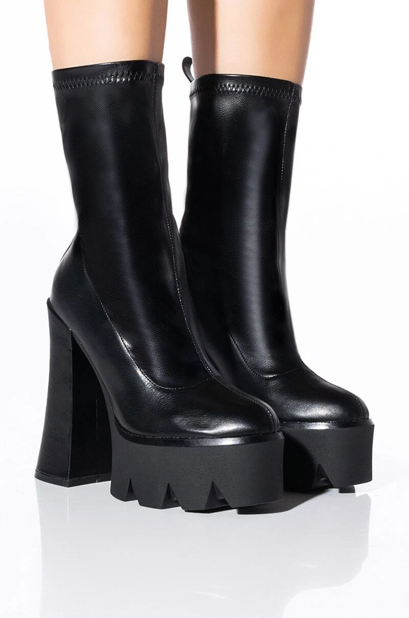 AZALEA WANG TATI CHUNKY BOOT IN BLACK 3 AZALEA WANG TATI CHUNKY BOOT IN BLACK