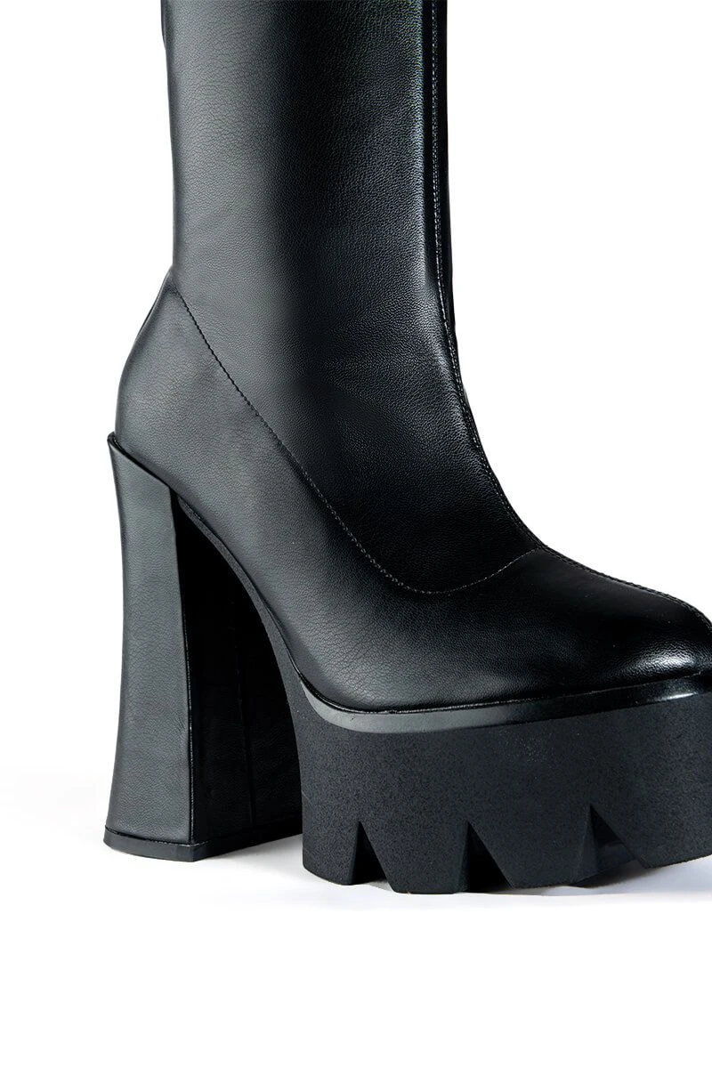 AZALEA WANG TATI CHUNKY BOOT IN BLACK 7 AZALEA WANG TATI CHUNKY BOOT IN BLACK - Image 5