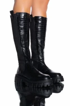 AZALEA WANG WE OUTSIDE FLATFORM BOOT IN BLACK