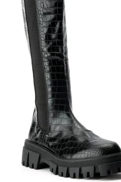 AZALEA WANG WE OUTSIDE FLATFORM BOOT IN BLACK -Azalea Wang store azalea wang we outside flatform boot in black black 5 5