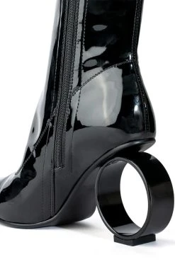 AZALEA WANG ZELDA CIRCULAR HEELED BOOTIE IN BLACK -Azalea Wang store azalea wang zelda circular heeled bootie in black black 5 5
