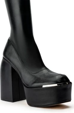 STRENGTH STRETCH CHUNKY BOOT WITH 4 WAY STRETCH IN BLACK -Azalea Wang store strength stretch chunky boot in black black 5 5