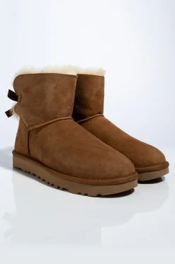 UGG MINI BAILEY BOW II 22 UGG MINI BAILEY BOW II -Azalea Wang store ugg mini bailey bow ii chestnut 4