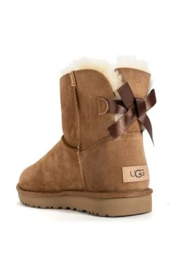 UGG MINI BAILEY BOW II 32 UGG MINI BAILEY BOW II -Azalea Wang store ugg mini bailey bow ii chestnut 4 4 1